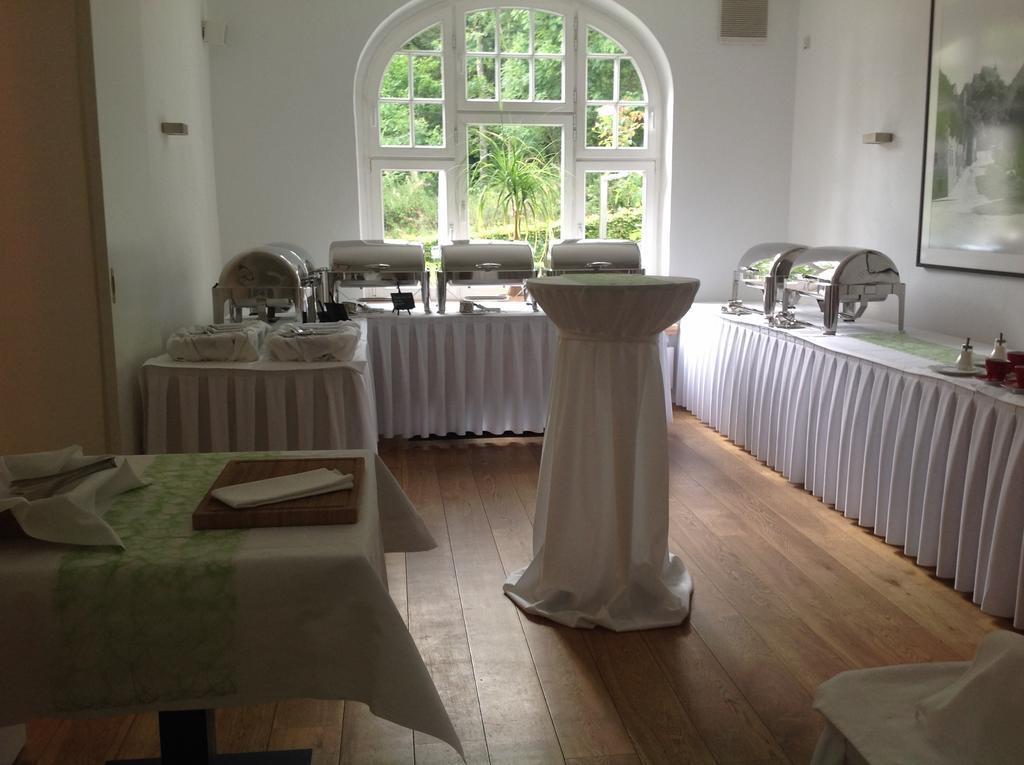 Wildenburger Hof Hotel Friesenhagen Buitenkant foto