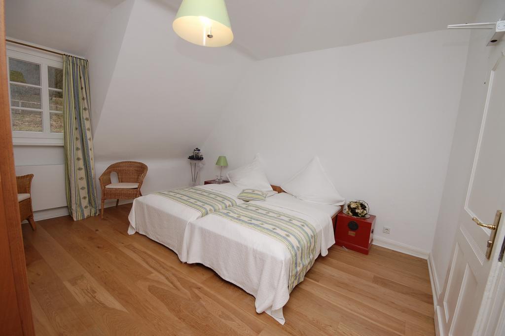 Wildenburger Hof Hotel Friesenhagen Kamer foto