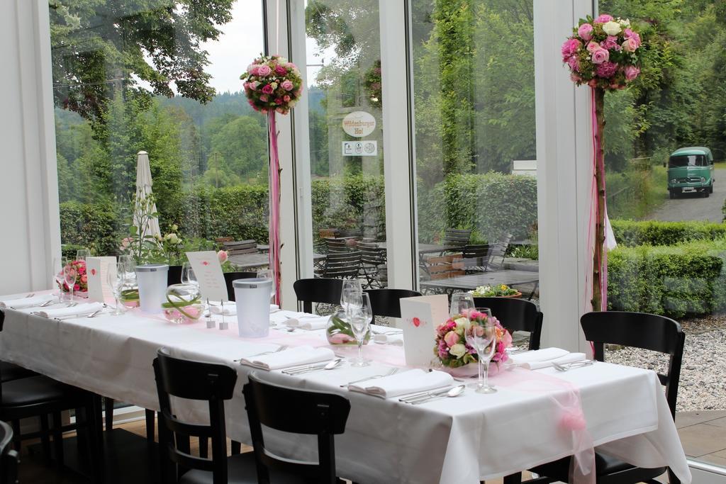 Wildenburger Hof Hotel Friesenhagen Buitenkant foto