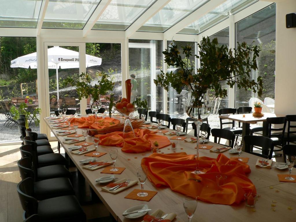 Wildenburger Hof Hotel Friesenhagen Buitenkant foto